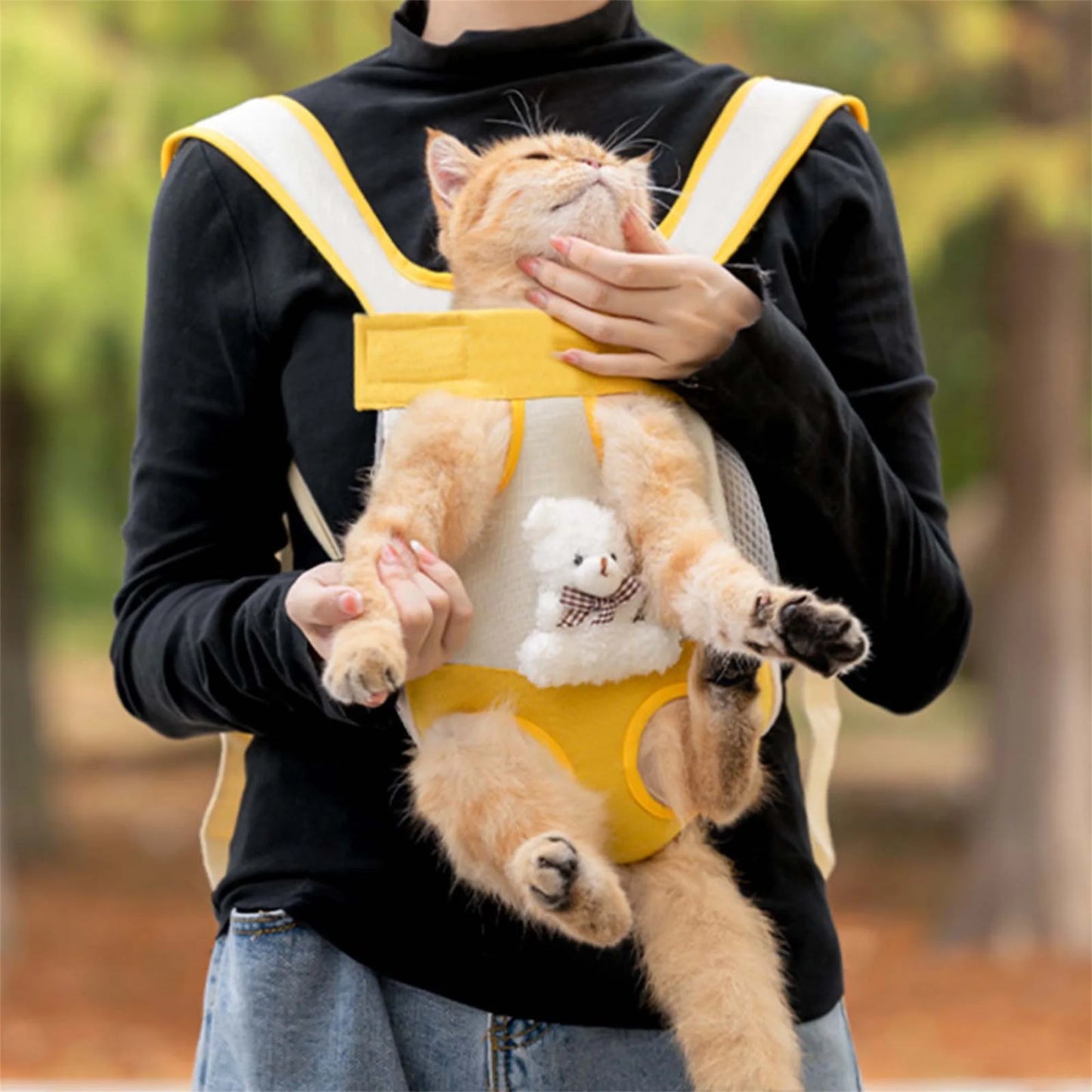 Portable Dog Carrier Backpack Hands-Free Pet Travel Bag with Adjustable Straps Breathable Front and Back Cat Carrier for